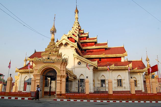 Explore Shan State Cycling Tour 5 Days